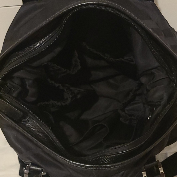 Authentic Burberry diaper bag. - Picture 7 of 11